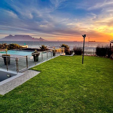Heaven On Earth - Blouberg Beachfront Self-Catering Apartment Bloubergstrand Buitenkant foto