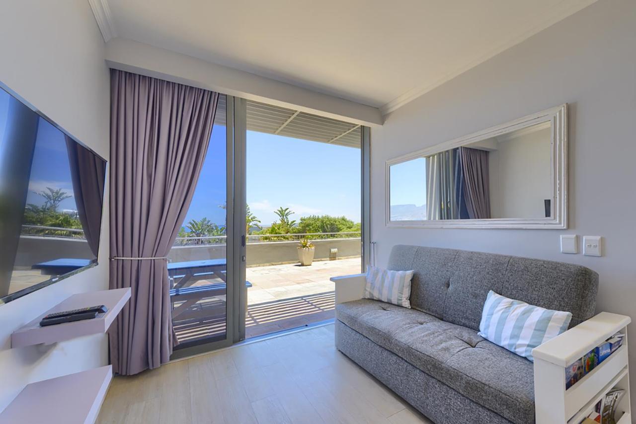 Heaven On Earth - Blouberg Beachfront Self-Catering Apartment Bloubergstrand Buitenkant foto
