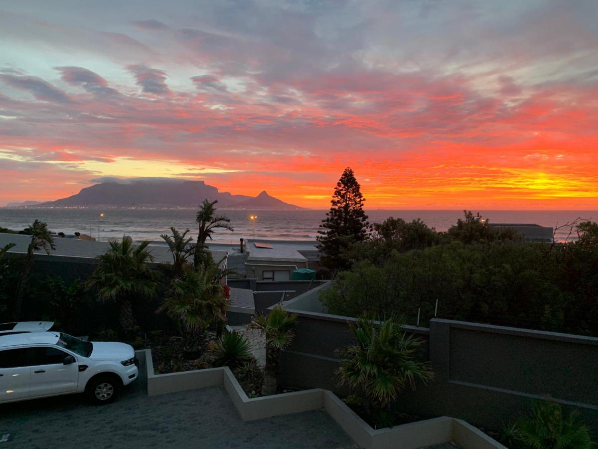 Heaven On Earth - Blouberg Beachfront Self-Catering Apartment Bloubergstrand Buitenkant foto