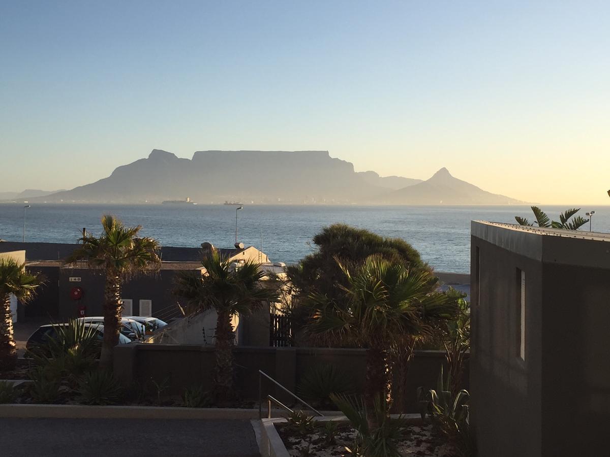 Heaven On Earth - Blouberg Beachfront Self-Catering Apartment Bloubergstrand Buitenkant foto
